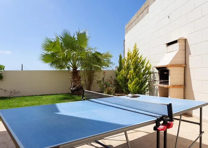 Tabaiba Luxus Chalet With Heatable Pool